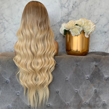 Load image into Gallery viewer, MOCHINO  | BLEACHED KNOTS