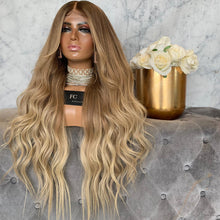 Load image into Gallery viewer, SOFIA JAMORA  | BLEACHED KNOTS