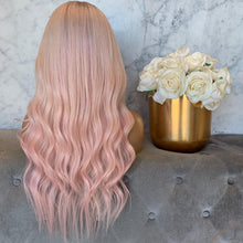 Load image into Gallery viewer, BELIZÉ  | BLEACHED KNOTS