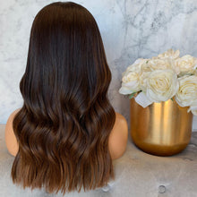 Load image into Gallery viewer, BAMBINA  | BLEACHED KNOTS