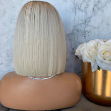 Load image into Gallery viewer, MONROÉ | BLEACHED KNOTS
